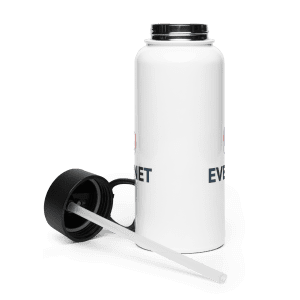 EVERNET Stainless steel water bottle with a straw lid
