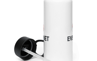 EVERNET Stainless steel water bottle with a straw lid